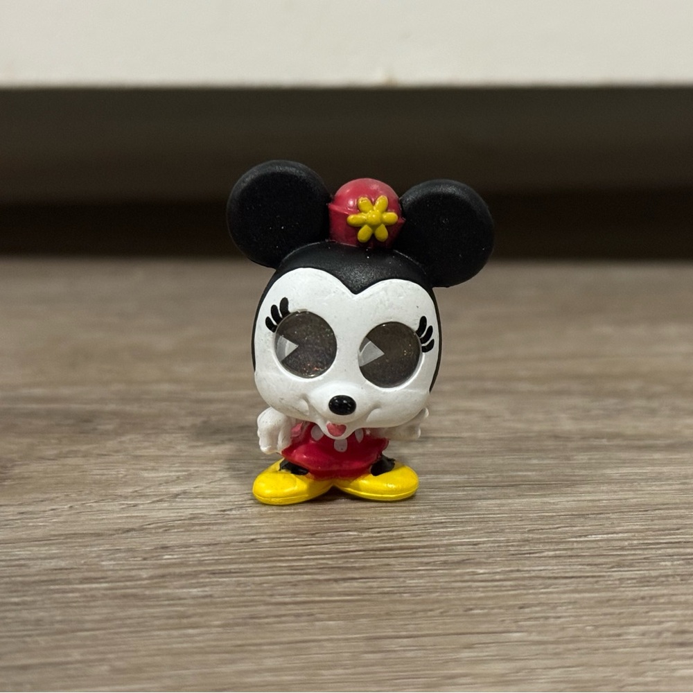 Disney Doorables Minnie Mouse 1930s Figure